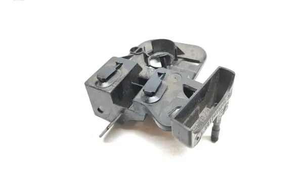 Peugeot 3008 II Other engine bay part 9817456480 P1007616