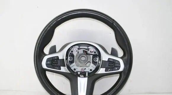 BMW 5 G30 G31 G38 Steering wheel 