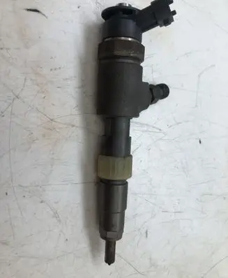 Ford Fiesta Fuel injector 0445110339 870689 3042308803413