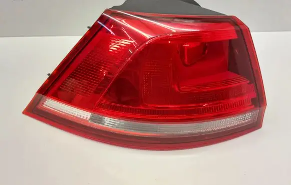 Volkswagen Golf VII Rear/tail lights 5G9945095 5G9945311
