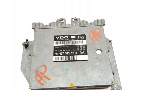 Mercedes-Benz E W210 Engine control unit/module 0175451932