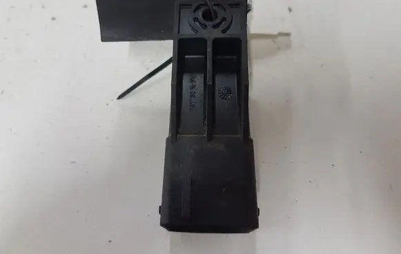 Citroen C4 I Glow plug pre-heat relay 51252002 9640469680