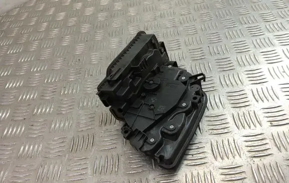 BMW X1 F48 F49 Front door lock 7281934
