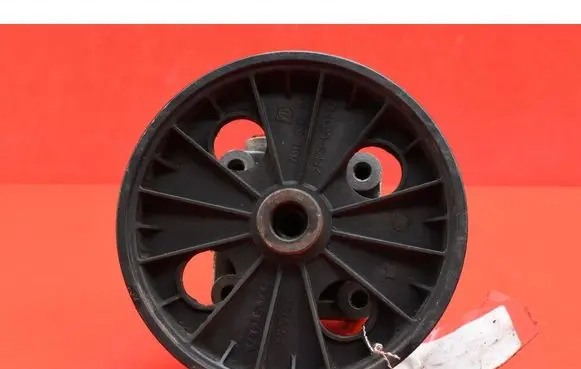 Volvo S80 Power steering pump
