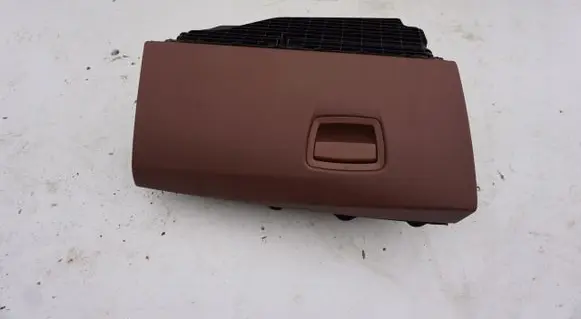 BMW 5 F10 F11 Glove box