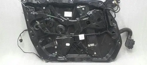 Mercedes-Benz C W205 Front door window regulator with motor A2057204923