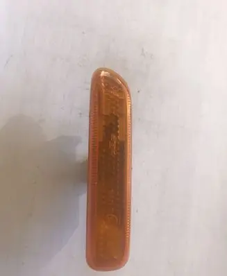 Front fender indicator light