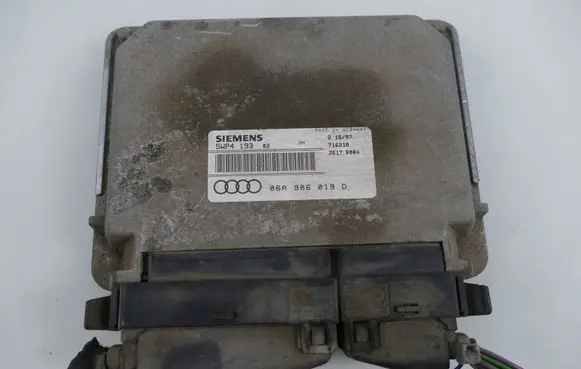 Audi A3 S3 8L Engine control unit/module 06A906019D