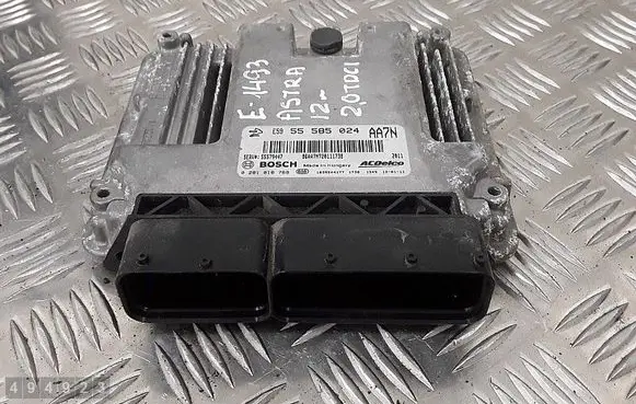 Opel Astra H Engine control unit/module 55585024aa7n 0281018769 55579447