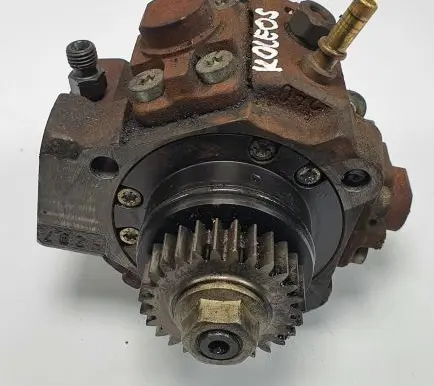 Renault Koleos I Fuel injection high pressure pump H8200690744