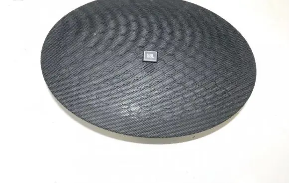 Side speaker trim/cover