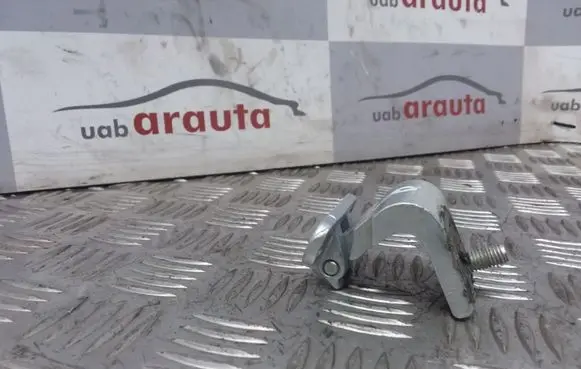 Volkswagen Polo IV 9N3 Tailgate/trunk/boot hinge