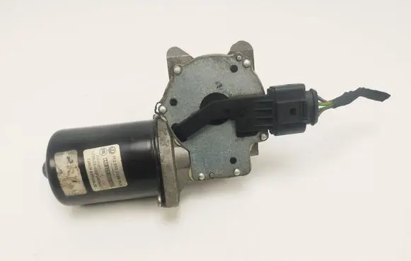 Volkswagen Amarok Wiper motor 7E2955113B