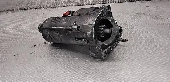 Renault Laguna II Starter motor D7R49