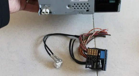 Volkswagen PASSAT CC Sound system wiring loom 3B7035444 RCD510 RCD310
