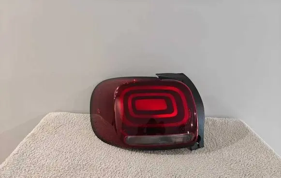 Rear/tail lights