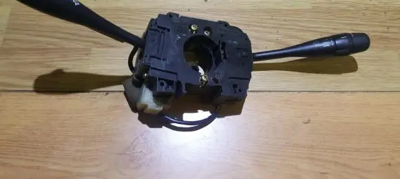 Nissan Sunny Wiper turn signal indicator stalk/switch
