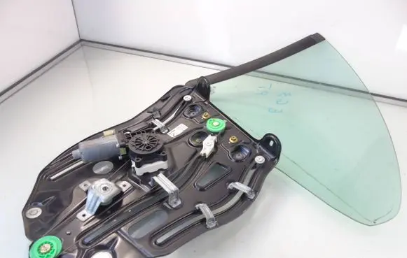 BMW 6 E63 E64 Rear door window regulator with motor 7008630