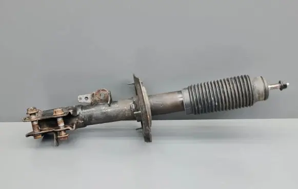 KIA Venga Front shock absorber/damper 546501P100