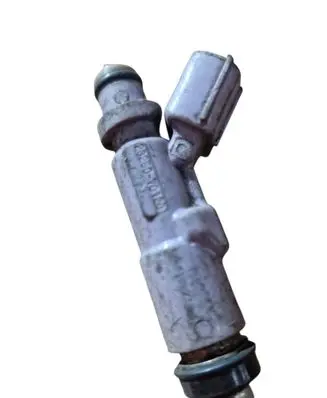 Lexus IS 220D-250-350 Fuel injector 2325070120
