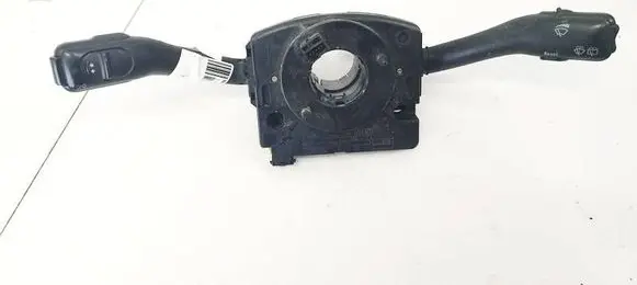 Wiper turn signal indicator stalk/switch