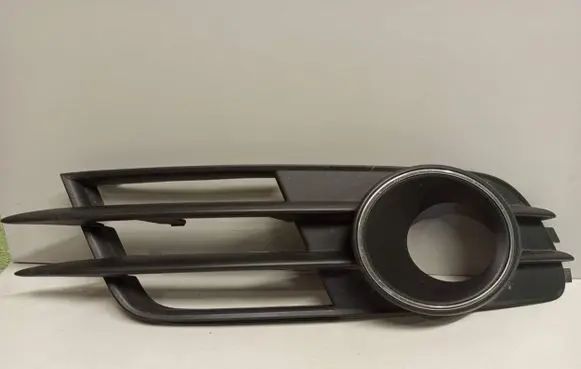 Front fog light trim/grill