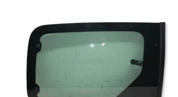 Volvo C30 Rear side window 