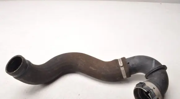 Opel Insignia A Intercooler hose/pipe 