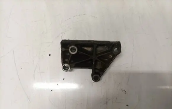 BMW X5 E53 Engine mounting bracket 2247619