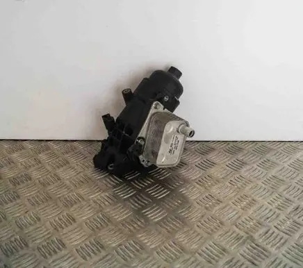 KIA Ceed Oil filter cover 264102A300