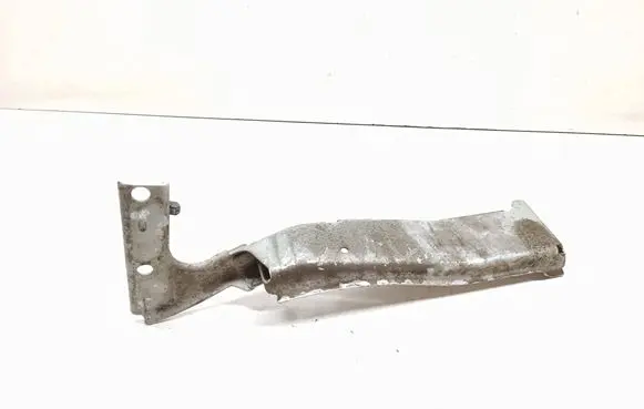 Audi A5 8T 8F Fender mounting bracket 8T0821136