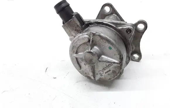 Volvo S40, V40 Vacuum pump 72117222C