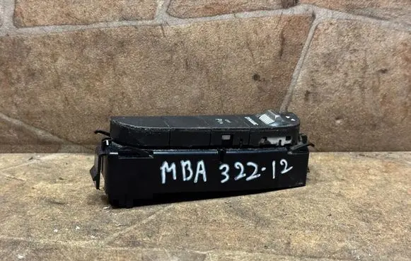 Mercedes-Benz C W205 A set of switches A2059056907