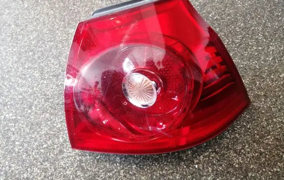 Volkswagen Golf V Rear/tail lights 1K6945096E