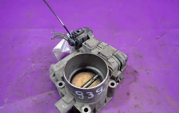 Audi A3 S3 8P Throttle body valve 