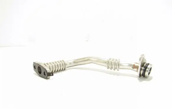Seat Arona EGR valve line/pipe/hose 04L145736H
