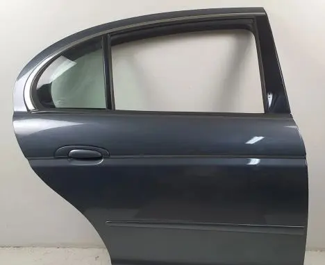 Jaguar S-Type Rear door