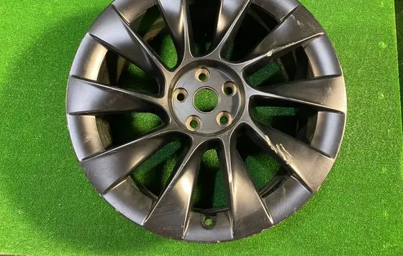 Tesla Model Y R20 spare wheel 118822300B