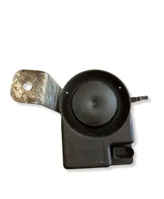 Audi A6 S6 C6 4F Alarm system siren 4F1951285