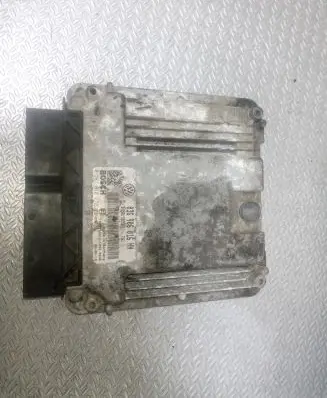 Volkswagen Touran I Engine control unit/module 03G906016HN 0281012272