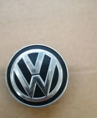 Volkswagen Golf VII Original wheel cap 6C0601171