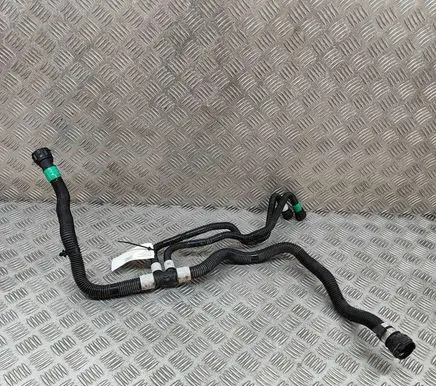 Tesla Model 3 Engine coolant pipe/hose 152149400C 152149400A