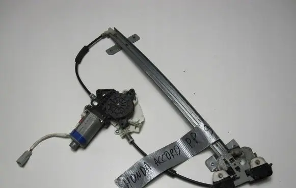 Honda Accord Front door window regulator with motor 0130821907