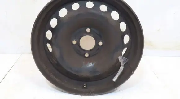 Dacia Sandero R15 steel rim 