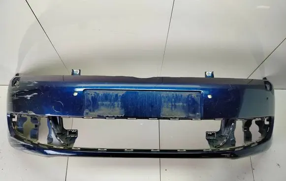 Volkswagen Golf Plus Front bumper 5M0807221N