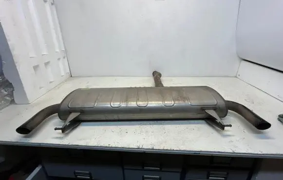 Muffler/silencer