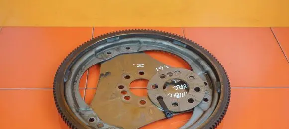 Mercedes-Benz C AMG W204 Flywheel 2710320147 271820