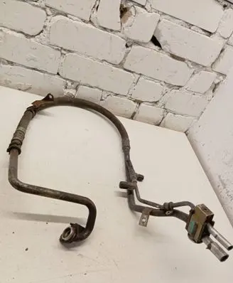 Mercedes-Benz Vito Viano W638 Air conditioning (A/C) expansion valve 2028300184