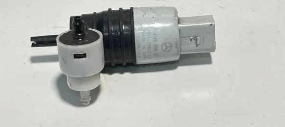 Mercedes-Benz GLC X253 C253 Windscreen/windshield washer pump A0998660021 27457