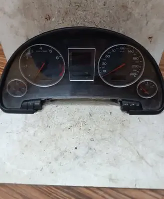 Audi A4 S4 B6 8E 8H Speedometer (instrument cluster) 1036901830